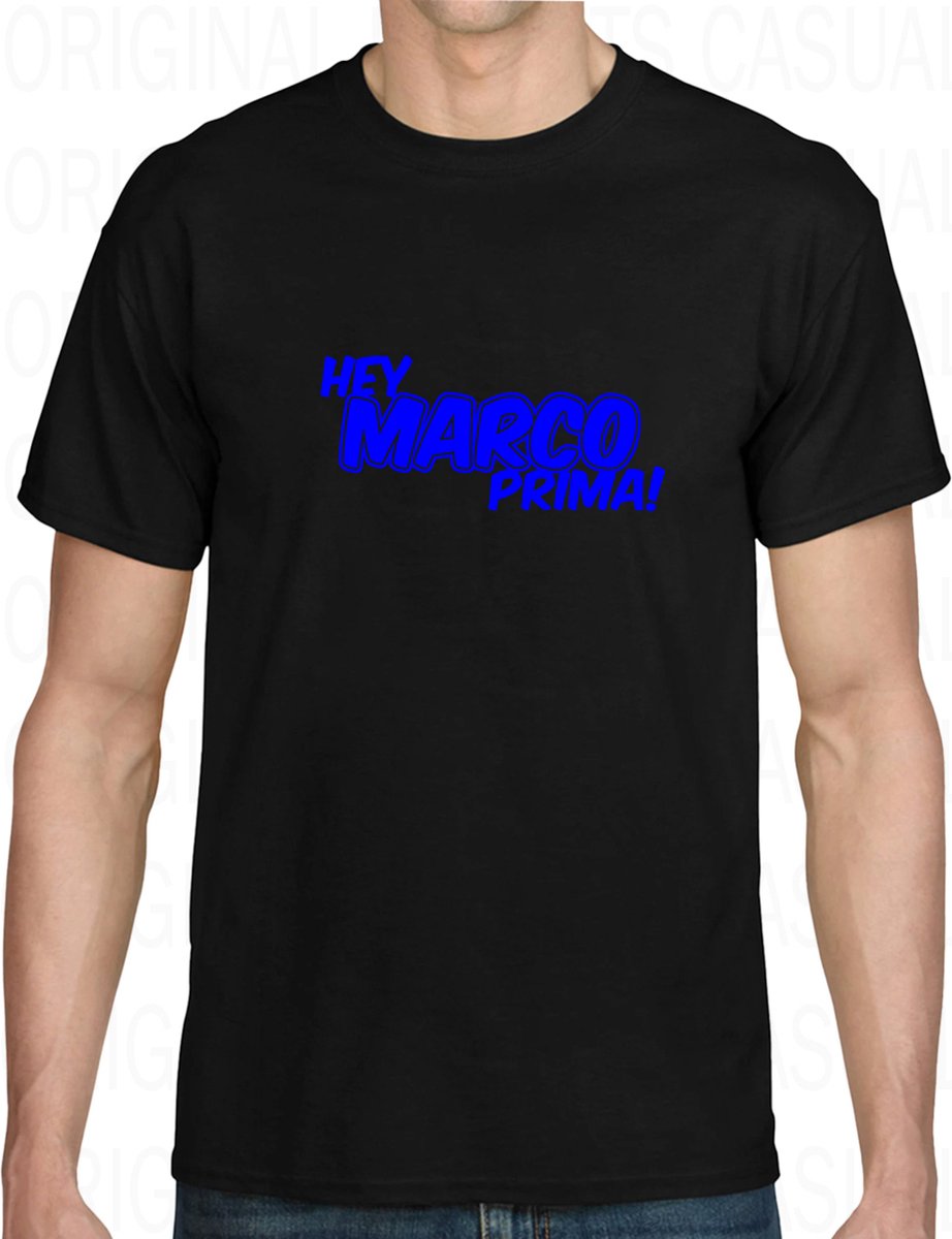 HEY MARCO PRIMA! herenshirt – Maat L - Zwart met blauw - Korte mouwen - Ronde hals - Regular Fit - Grappige teksten - Original Kwoots - Humor - Tekst shirt - Cadeau - TikTok - Trending | Trendy